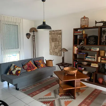 T2 D'exception Sur Port Ariane