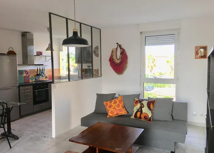 Διαμέρισμα T2 D'exception Sur Port Ariane *