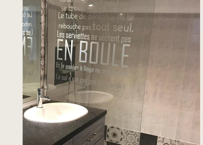 Διαμέρισμα T2 D'exception Sur Port Ariane *